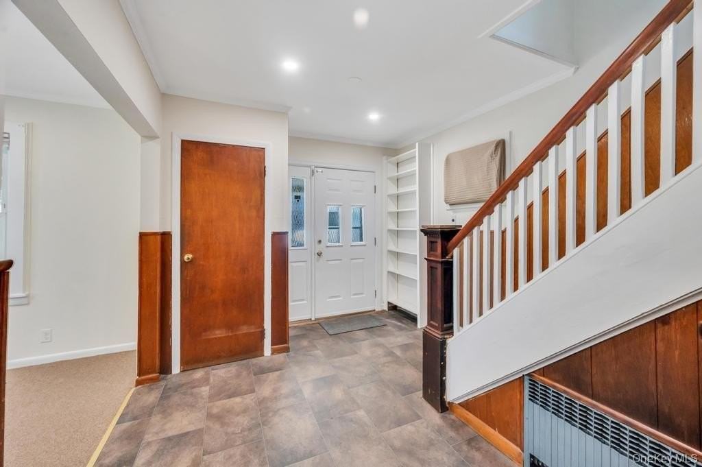 389 Hamilton Ave - Photo 6 of 30
