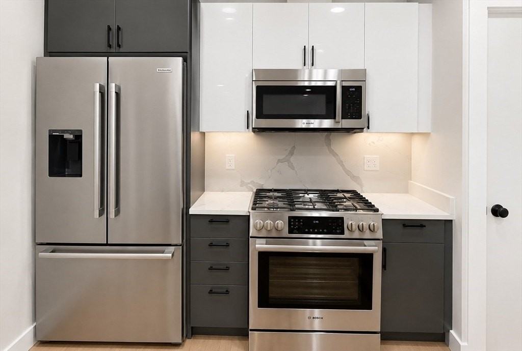 300 Somerville Ave #I - Photo 5 of 14