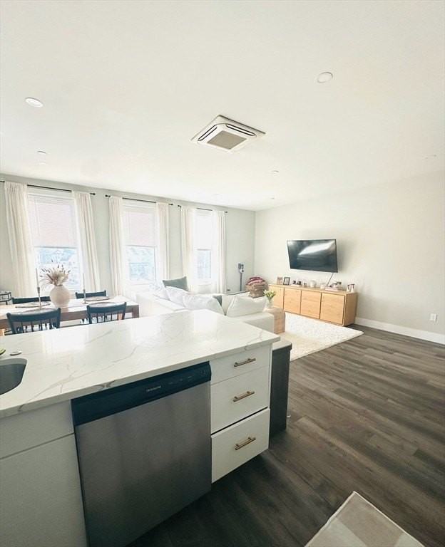 32 Norwood St #4 - Photo 4 of 19