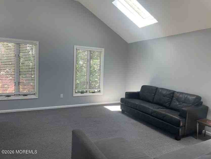 256 Lawrence Ave - Photo 7 of 16