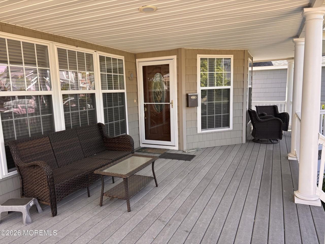 513 Evergreen Ave - Photo 4 of 41
