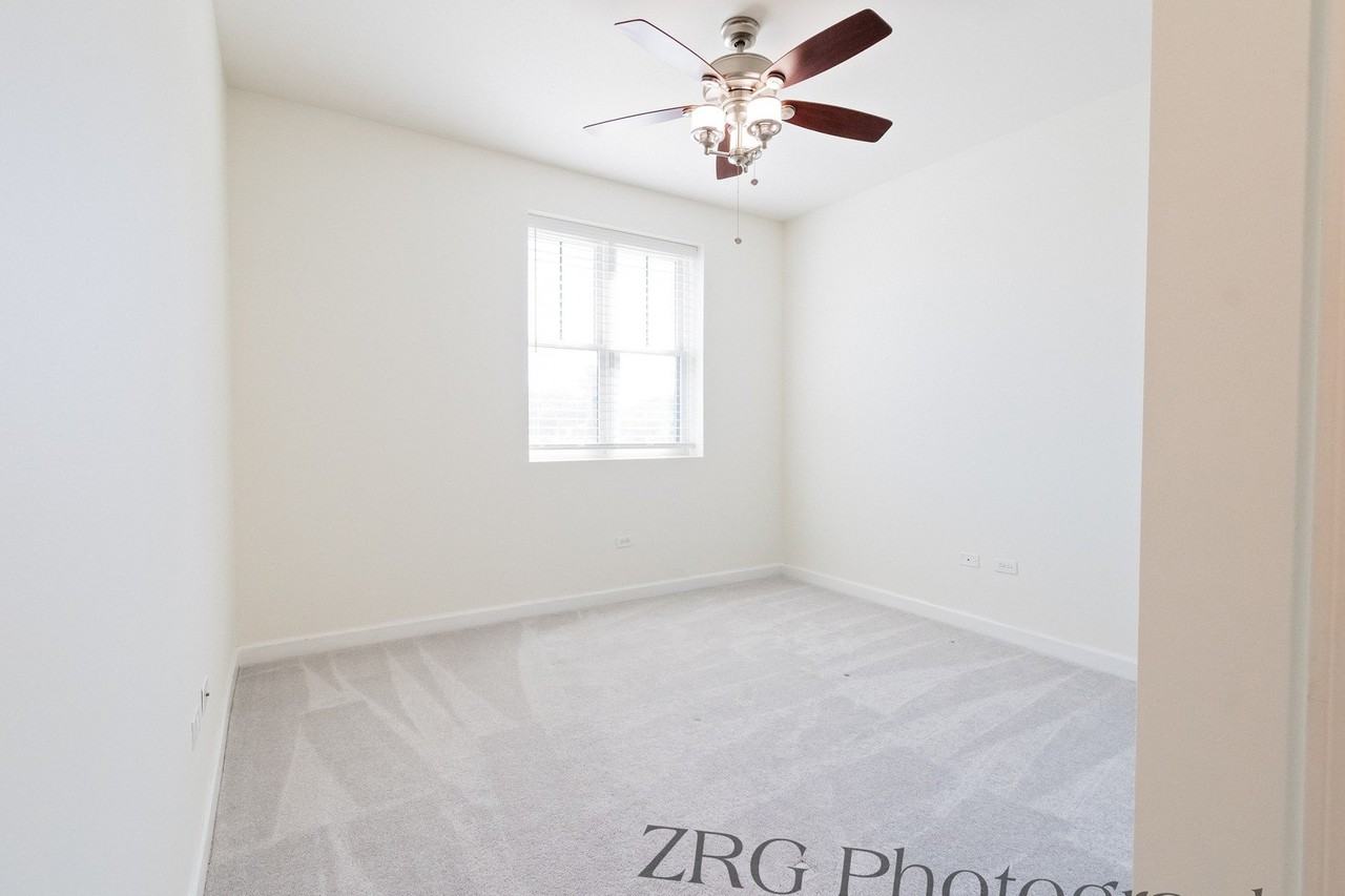 300 Anthony Ave #206 - Photo 6 of 40