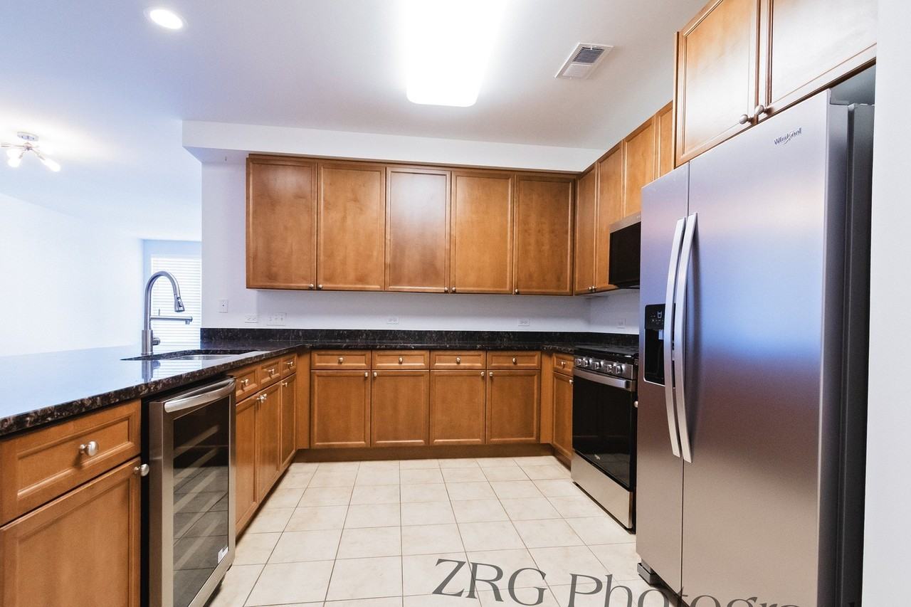 300 Anthony Ave #711 - Photo 2 of 40
