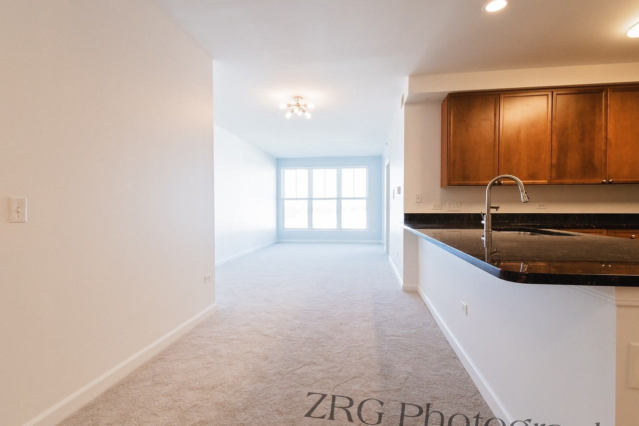 300 Anthony Ave #711 - Photo 5 of 40