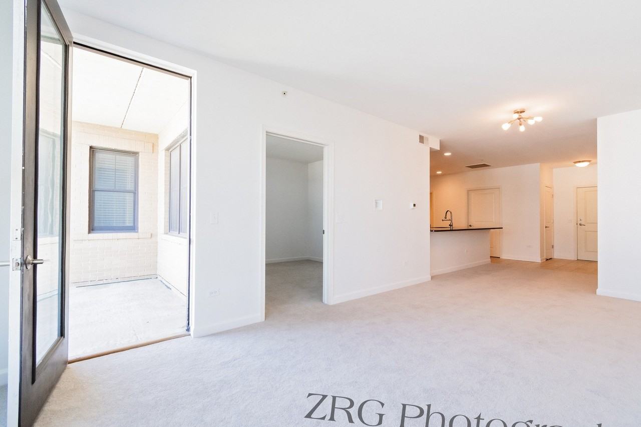 300 Anthony Ave #711 - Photo 6 of 40