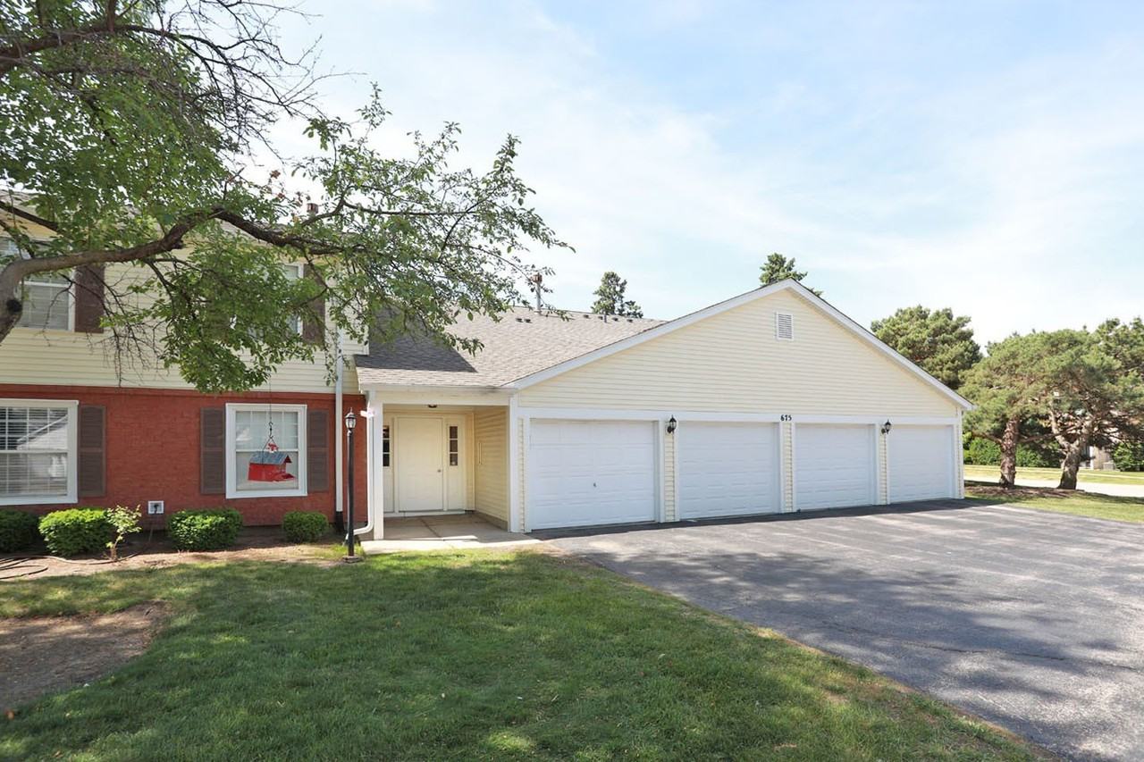 675 Greenfield Ct #C1 - Photo 2 of 22