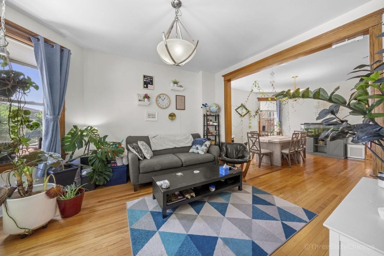 2254 N Avers Ave #2 - Photo 4 of 20
