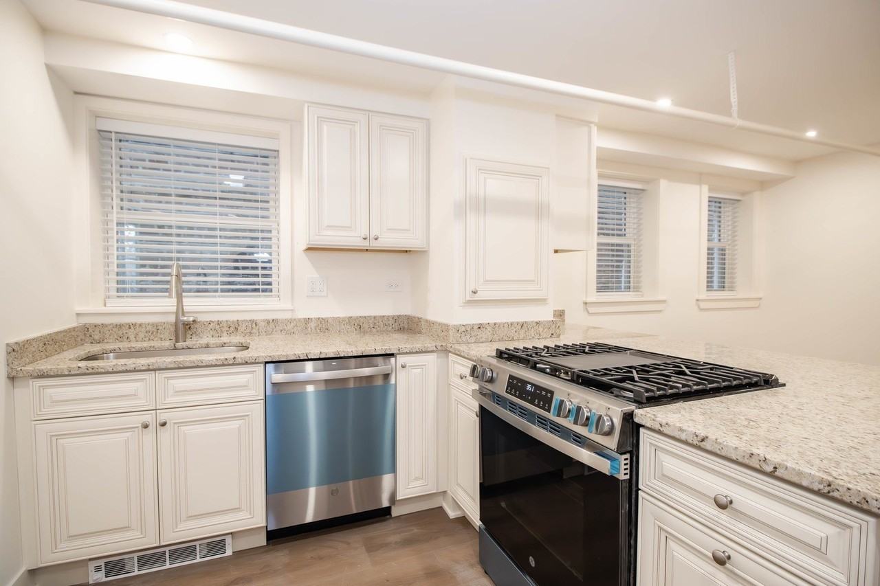 1319 W Early Ave #G - Photo 6 of 21