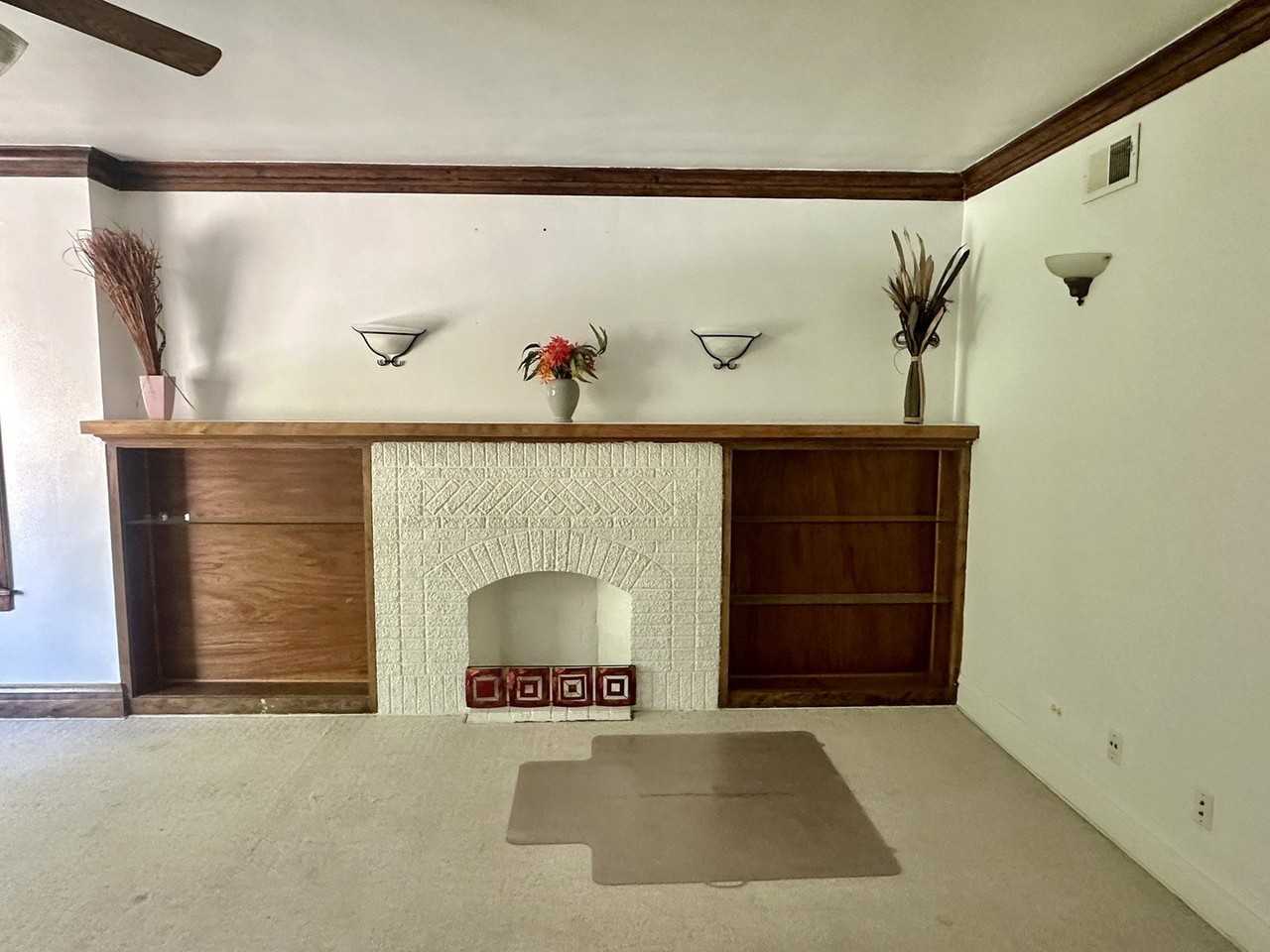 6229 N Claremont Ave #2 - Photo 3 of 15