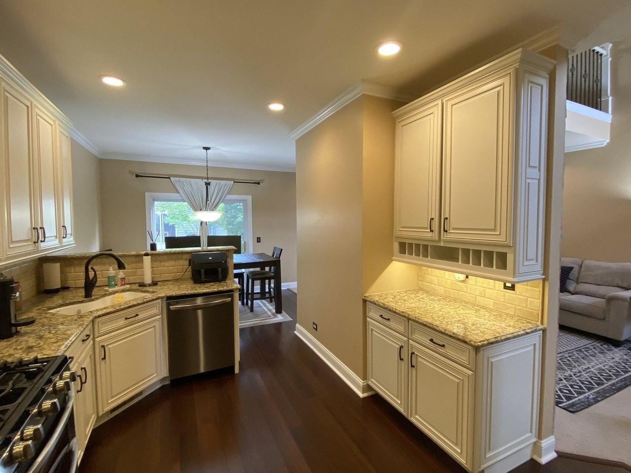335 Abington Woods Dr - Photo 6 of 14