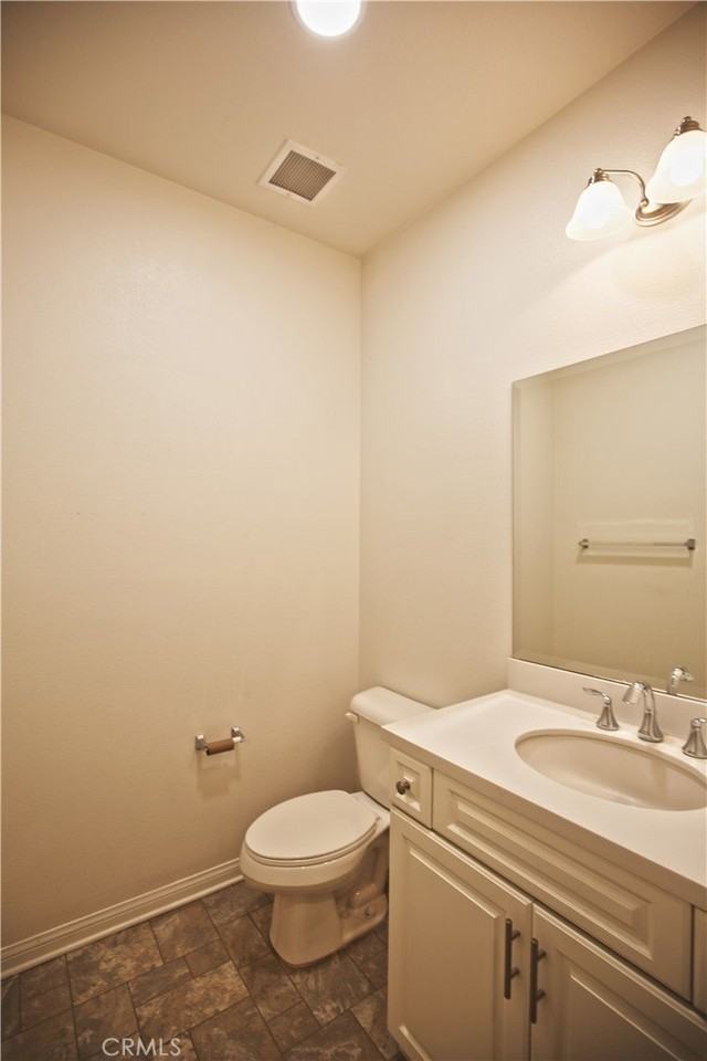 683 Huron Pl - Photo 5 of 18