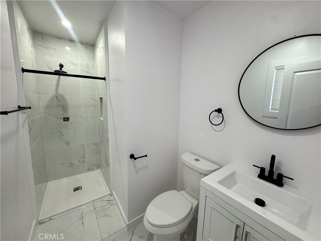 1018 E 79th St #A - Photo 7 of 12