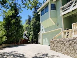 featured image of 264 Fairway Dr