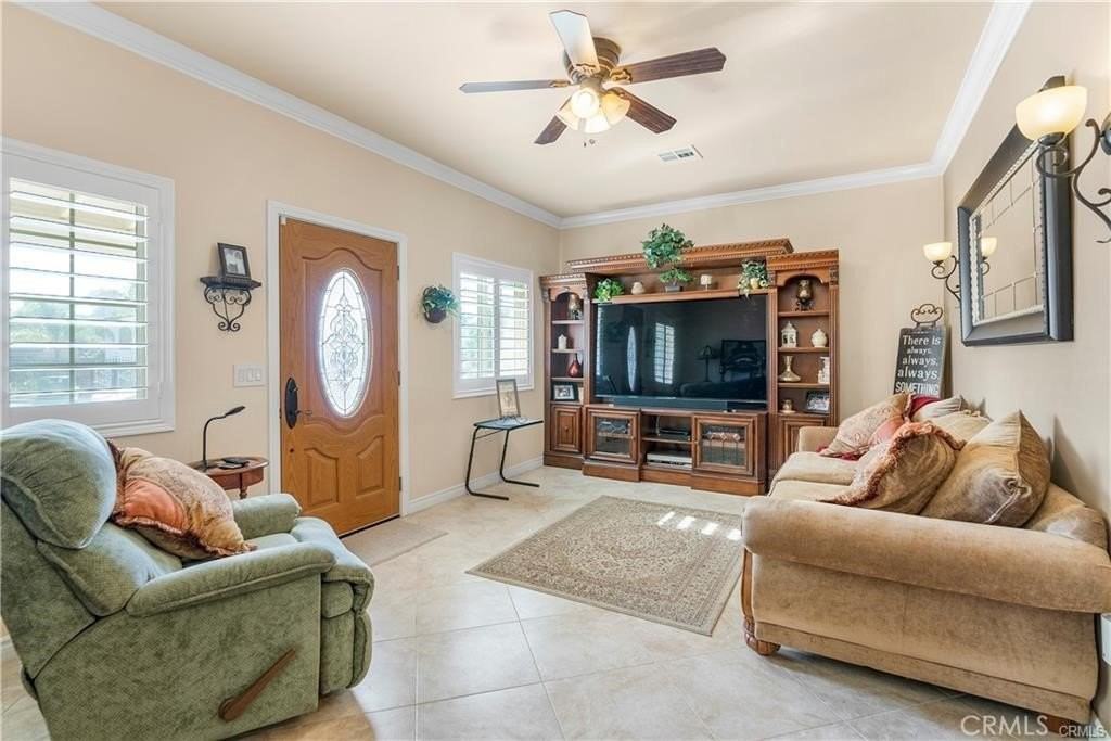 14222 Ashton Ln - Photo 3 of 13