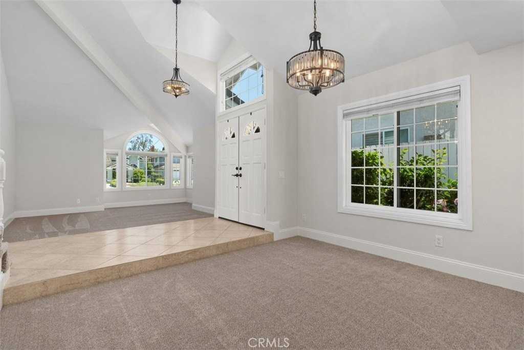 25231 Spindlewood - Photo 7 of 48