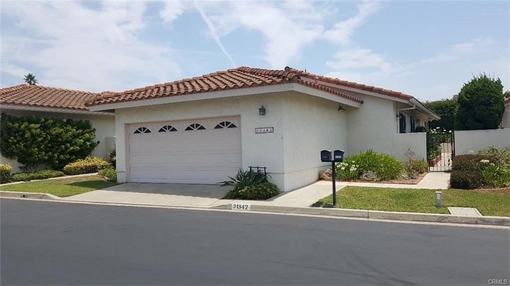 31342 Paseo Del Sol - Photo 2 of 19
