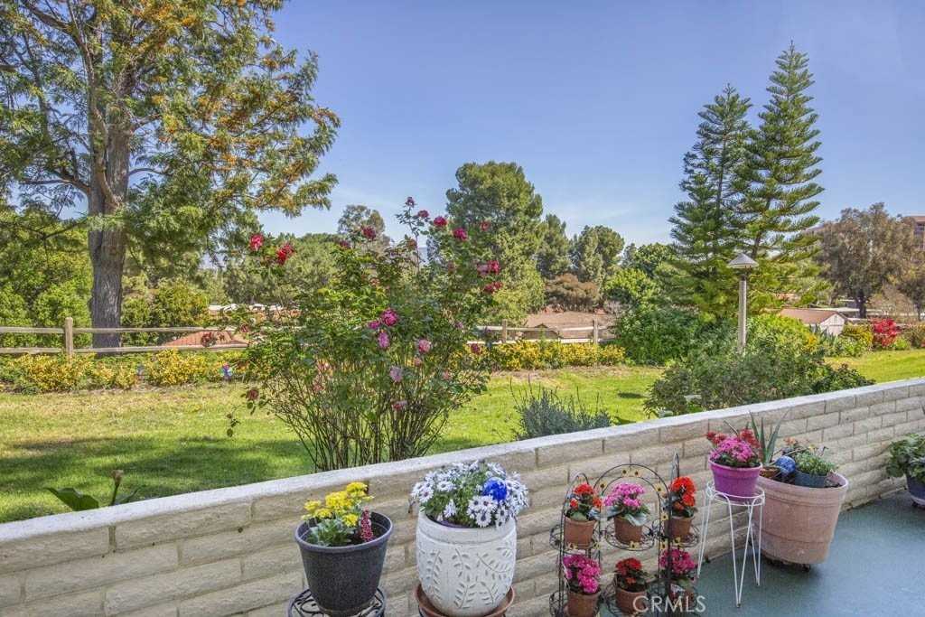5350 Algarrobo #B - Photo 4 of 30