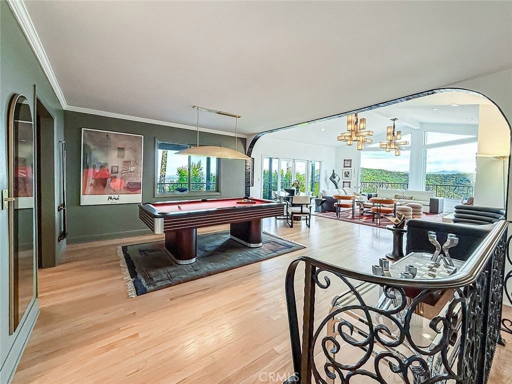 130 Dapplegray Rd - Photo 4 of 50