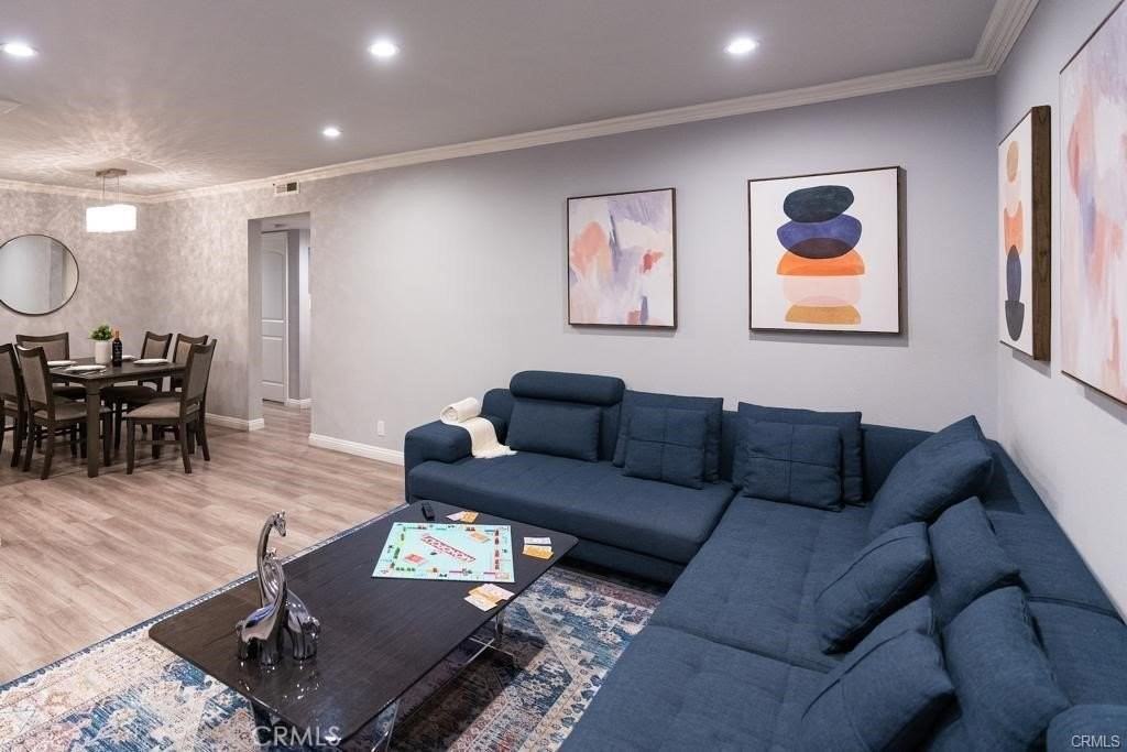 4358 Mammoth Ave #2 - Photo 4 of 23