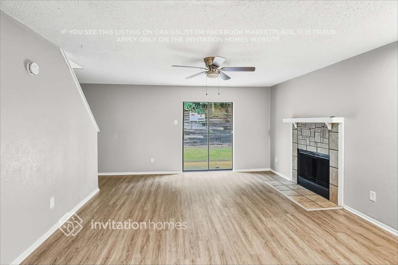 427 Dawn Dr - Photo 5 of 18