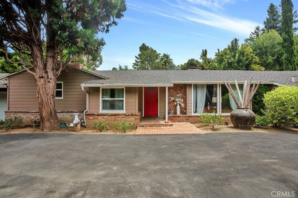3442 Laurel Canyon Blvd - Photo 6 of 33