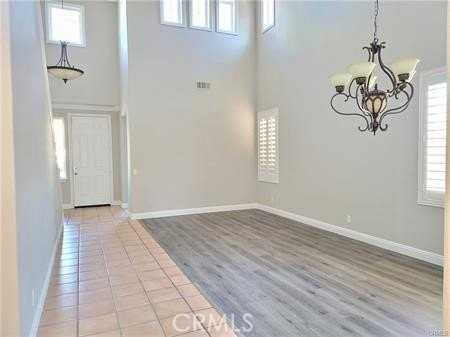 31361 Congressional Dr - Photo 6 of 31