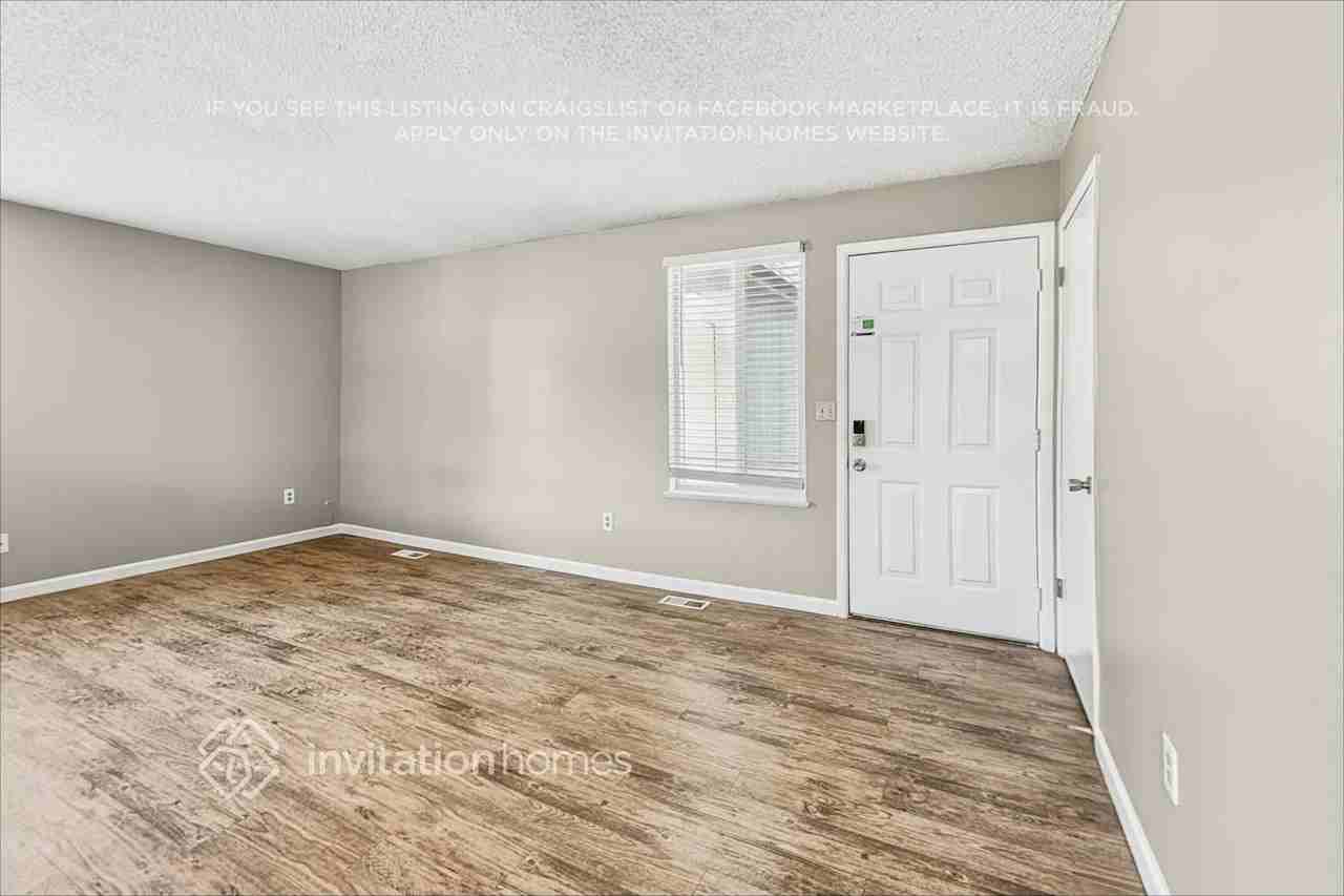 16372 E Brown Dr - Photo 4 of 21