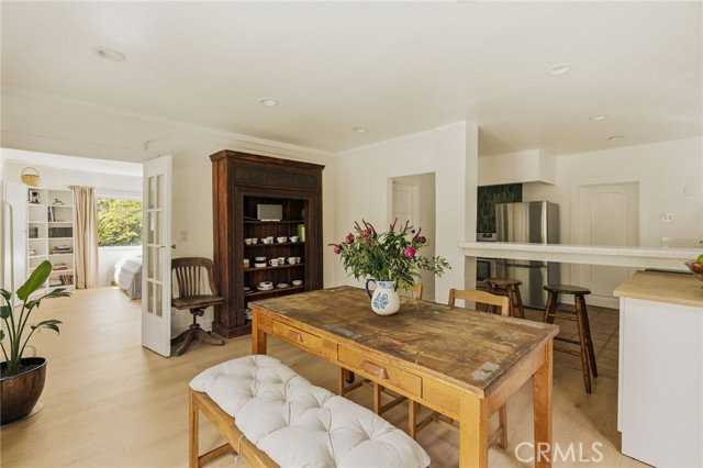 5924 Hayes Ave - Photo 7 of 8