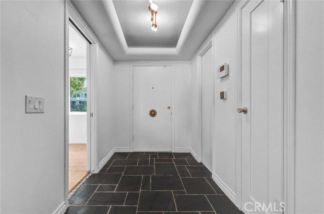 1801 Buckingham Rd - Photo 2 of 8