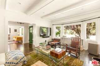2102 N Bronson Ave - Photo 5 of 7