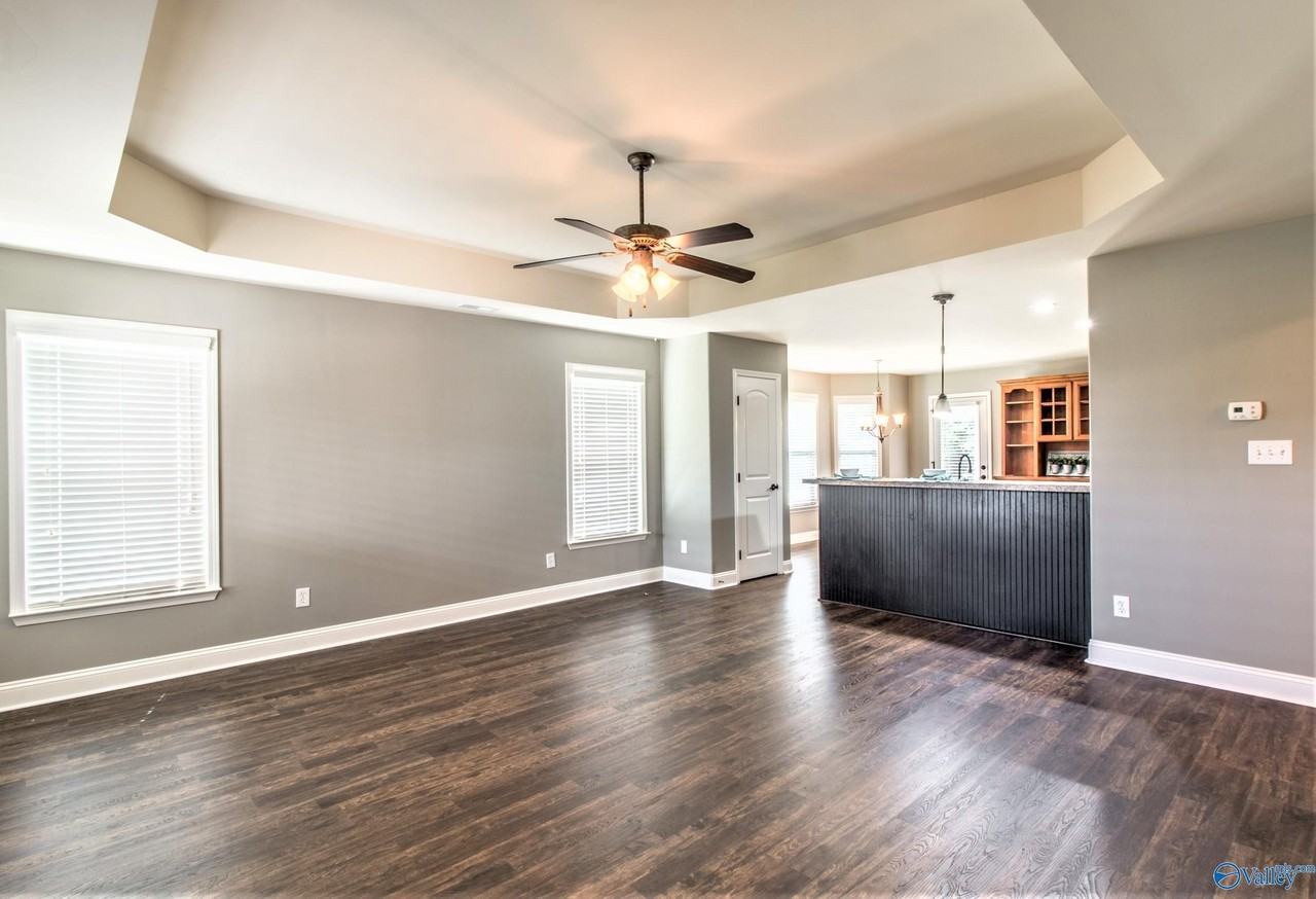 5021 Montauk Trl Se - Photo 4 of 16