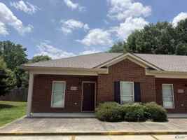 featured image of 468 Wade Rd Se #A