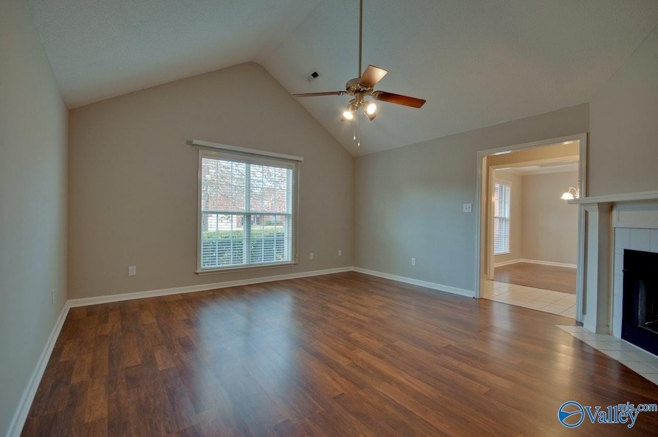 113 Claytor Ln - Photo 4 of 30