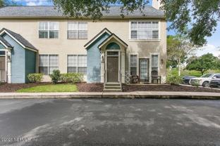 13703 Richmond Park Dr N #1706 - Photo 1 of 1