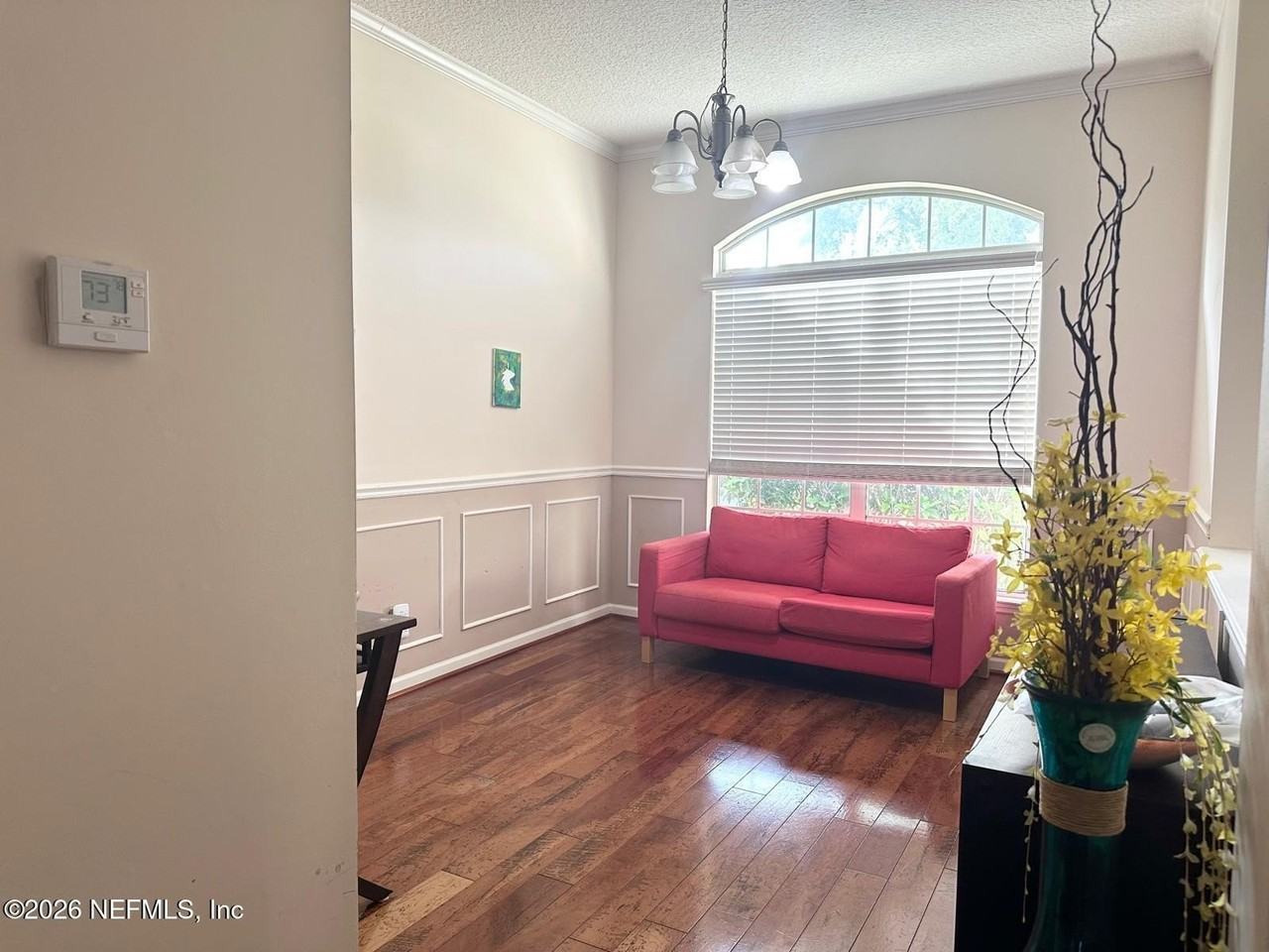 1932 Lyndhurst Dr - Photo 2 of 36