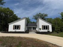 3940 Ellendale Rd - Photo 1 of 1
