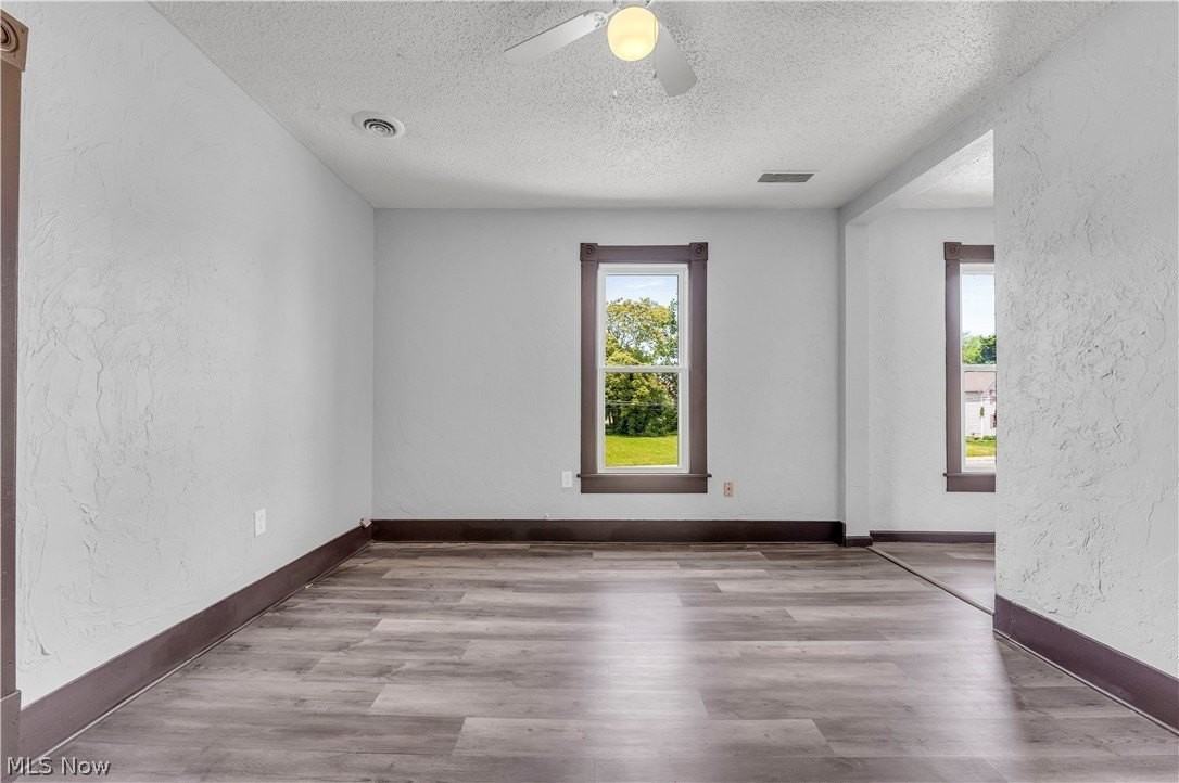 812 Lovett Pl #UP - Photo 3 of 21
