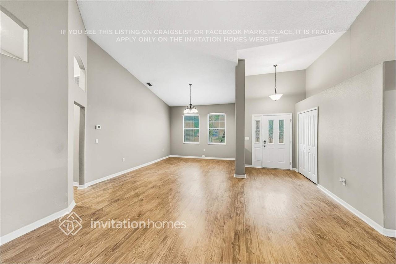 3780 Elizabeth Springs Way - Photo 4 of 19