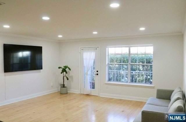 400 Crown Ct #561 - Photo 5 of 26