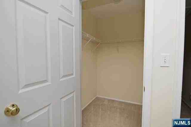1094 Coventry Way #1094 - Photo 6 of 8