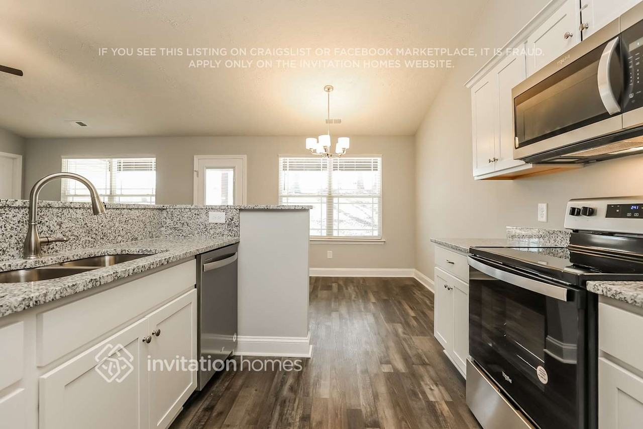 273 Green Hills Dr - Photo 5 of 16