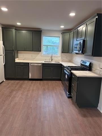 816 Andrews Ave - Photo 3 of 9
