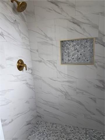 816 Andrews Ave - Photo 5 of 9