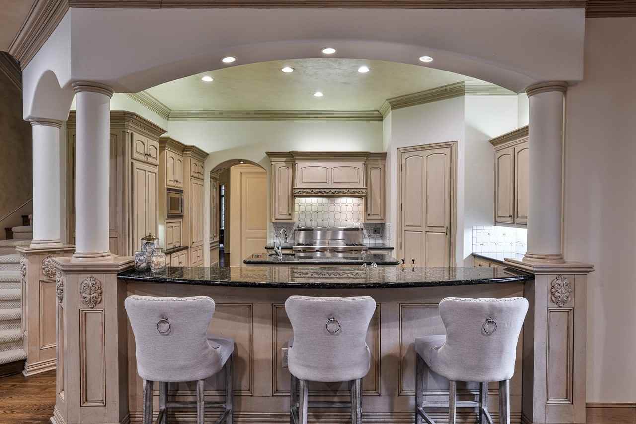 6805 Laurel Valley Dr - Photo 7 of 40