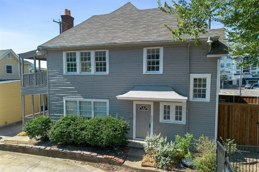 4039 Roswell St