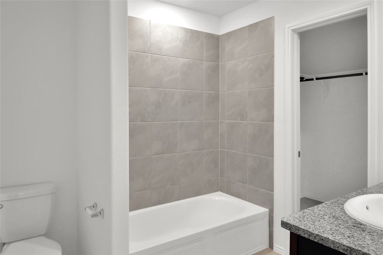 3604 Esperanza St - Photo 6 of 11