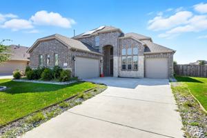 featured image of 717 Whippoorwill Dr