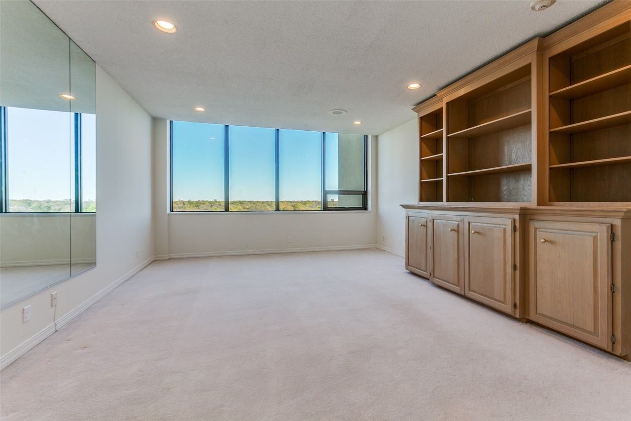6335 W Northwest Hwy #815 - Photo 5 of 13