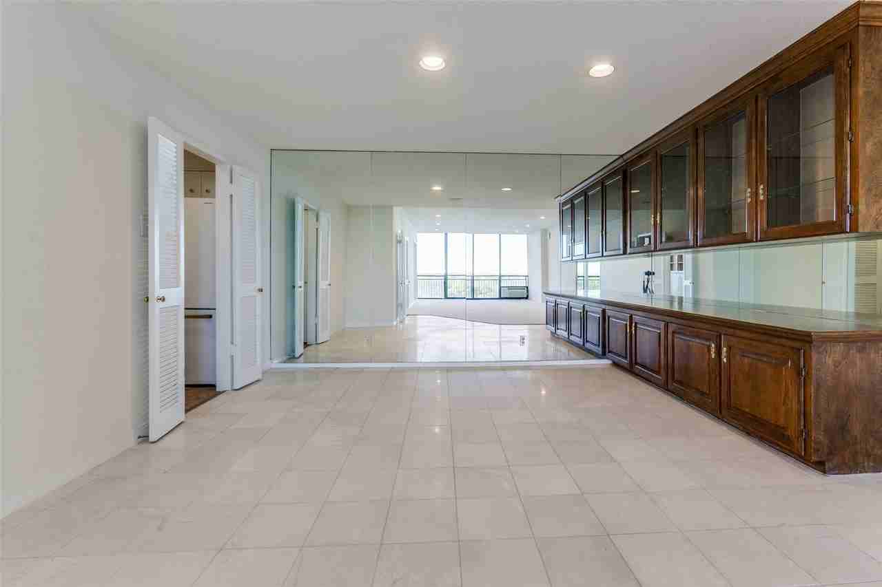 6335 W Northwest Hwy #815 - Photo 7 of 13