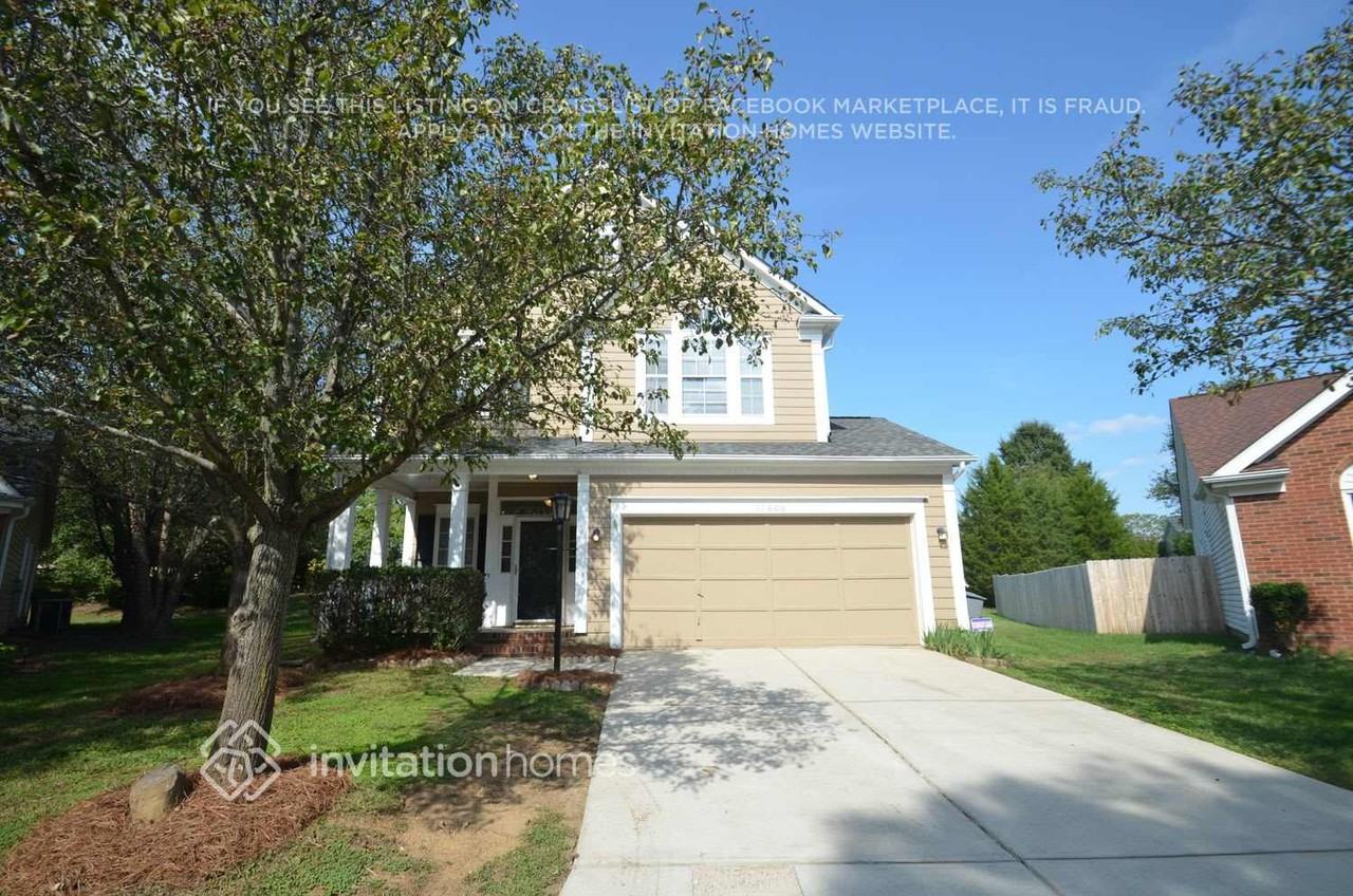 12000 Cartgate Ln - Photo 2 of 5